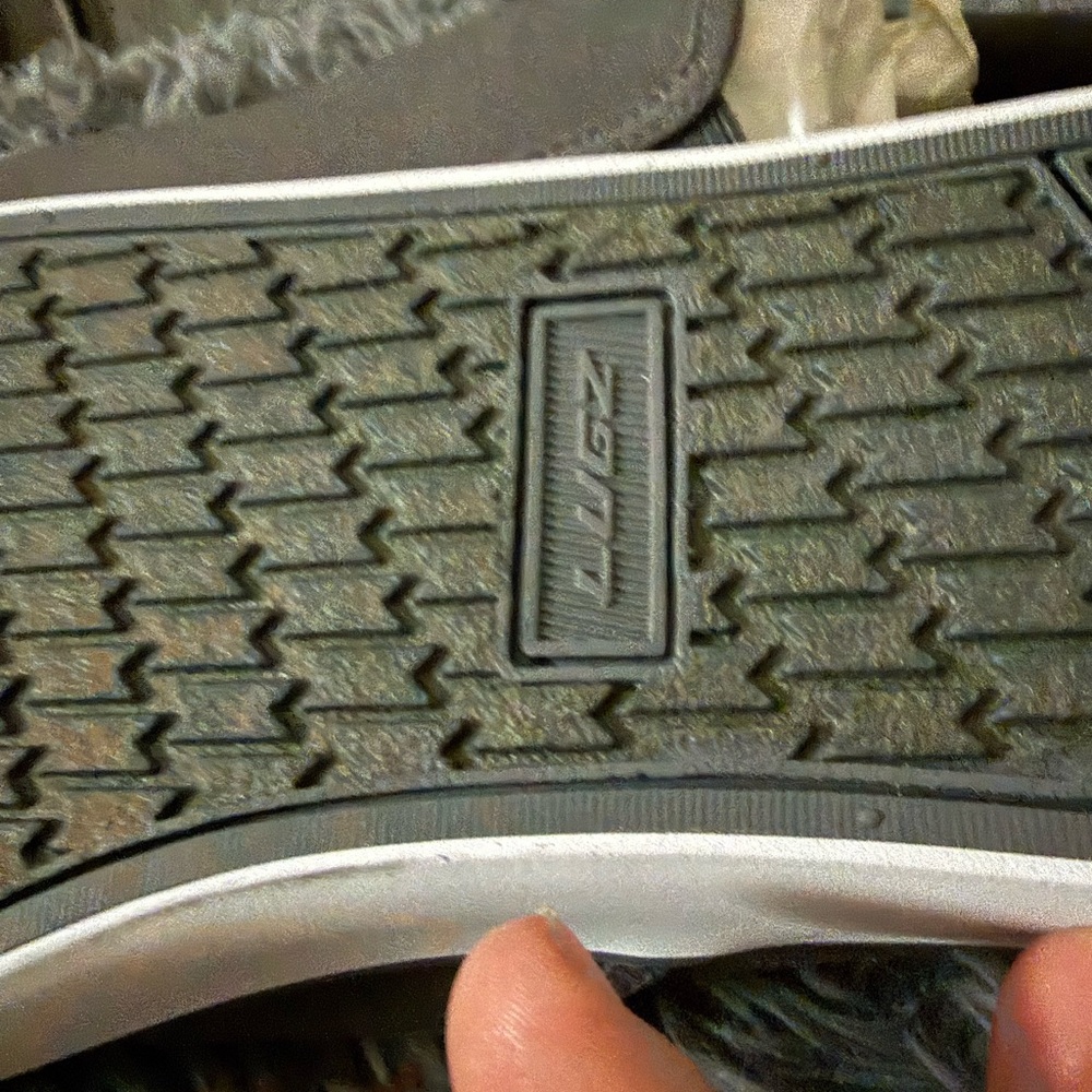 Lugz Men's Charcoal Slip-On LoafersSize 10.5 - Picture 6 of 7